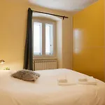 Joyce E Trieste, Casa Di E Lettere *