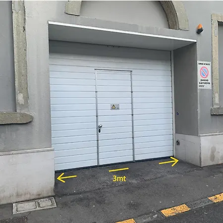 Joyce E Trieste, Casa Di E Lettere 公寓